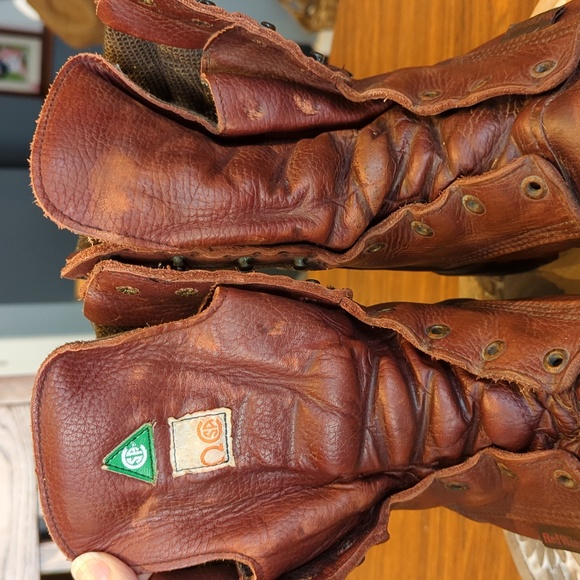 Red Wing steel toe Gore-Tex boots. 12E - Picture 7 of 16